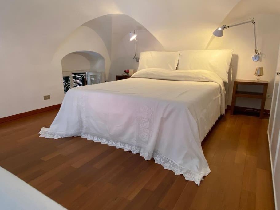 Appartamento Di Charme Nel Cuore Di 圣雷默 外观 照片